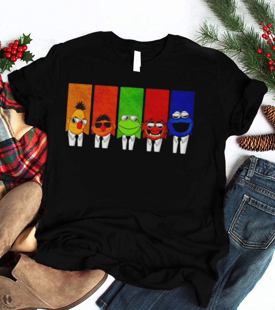 Bert Ernie Kermit Animal Cookie Monster Reservoir Dogs Mashup T-Shirt