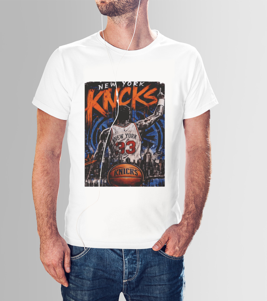 New York Knicks Ewing 33 City Skyline Basketball T-Shirt