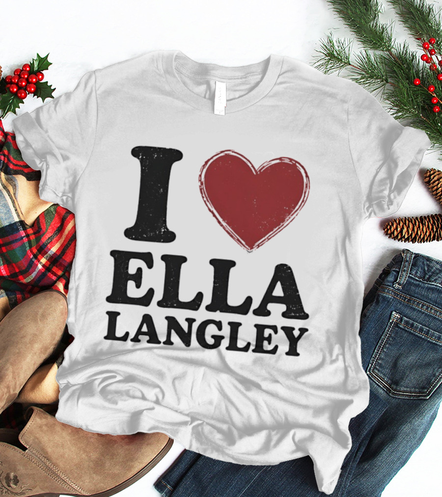 Ella Langley I Love Design Bold Heart T-Shirt