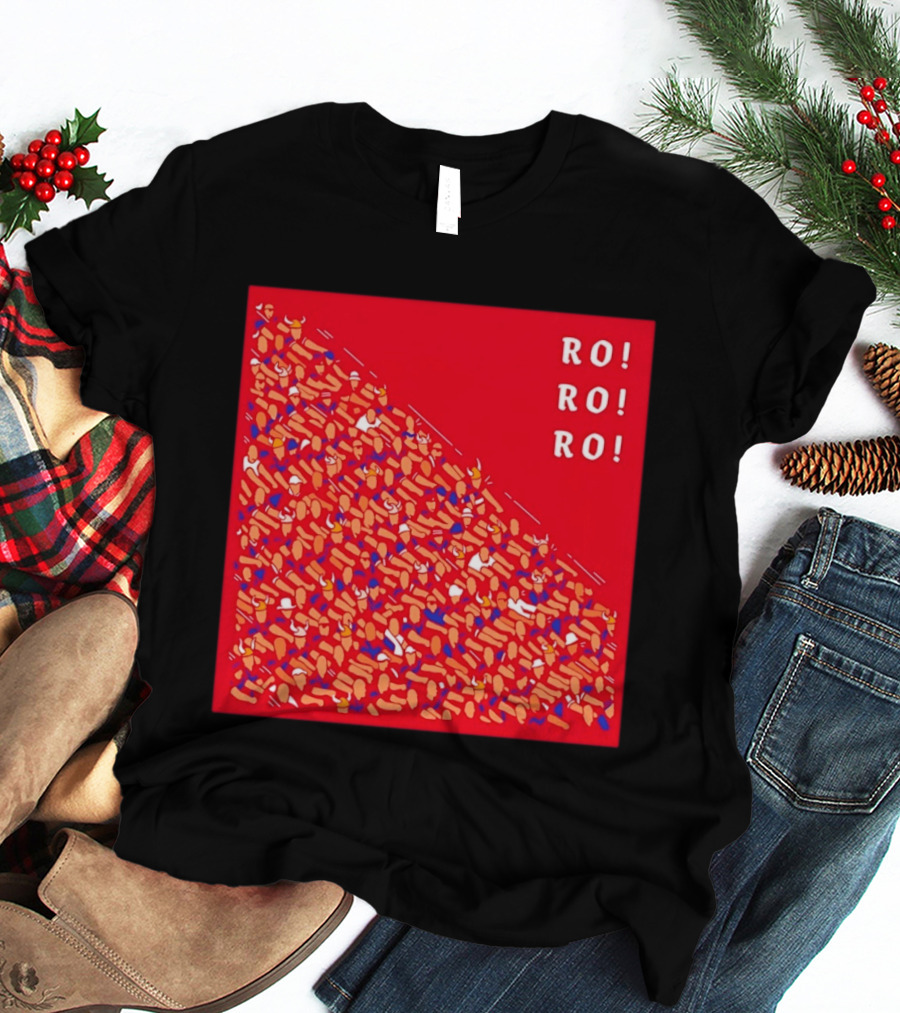 Ro Ro Ro Viking Helmet Crowd Art Red T-Shirt