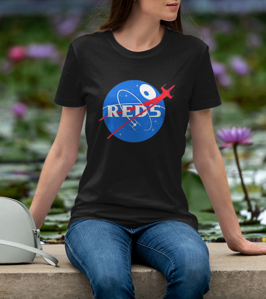 Red 5 NASA Space X Wing Mashup Astronaut Star T-Shirt