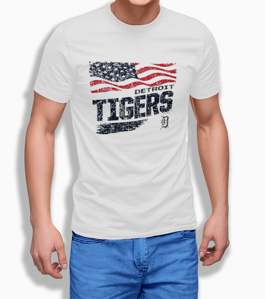 Detroit Tigers Waving American Flag 4th Of July Celebration T-Shirt
