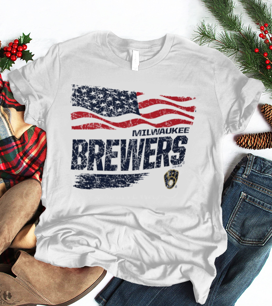 Milwaukee Brewers 4th Of July American Flag Celebration T-Shirt
