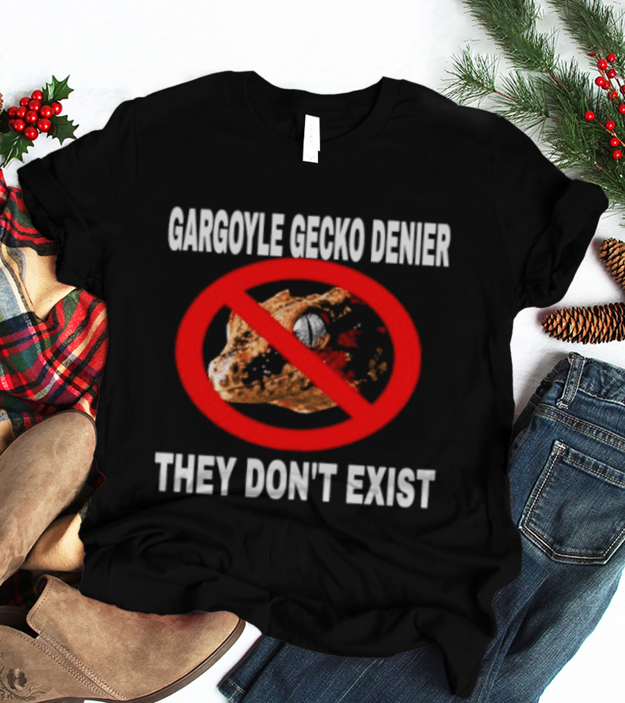Gargoyle Gecko Denier They Don't Exist Reptile Red Circle Slash T-Shirt