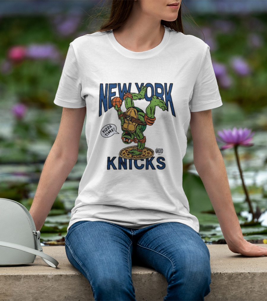New York Knicks Michelangelo TMNT Pizza Time Basketball Dunk T-Shirt