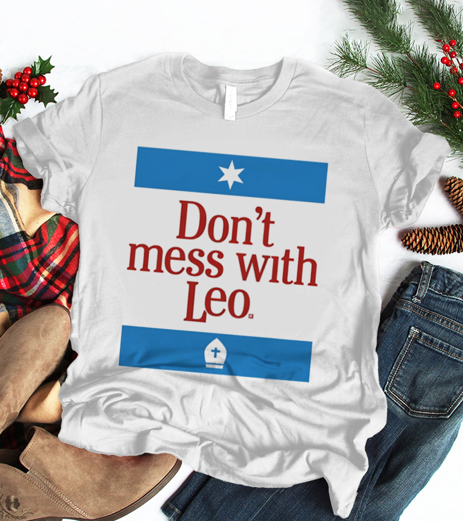 Don't Mess With Leo Mitre Star T-Shirt