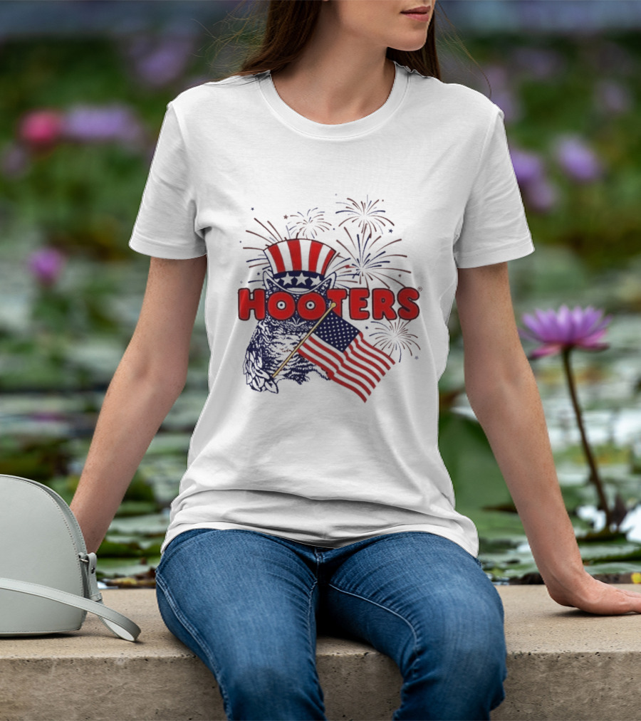 Hooters America Patriotic Owl Fireworks USA UPF 50+ T-Shirt