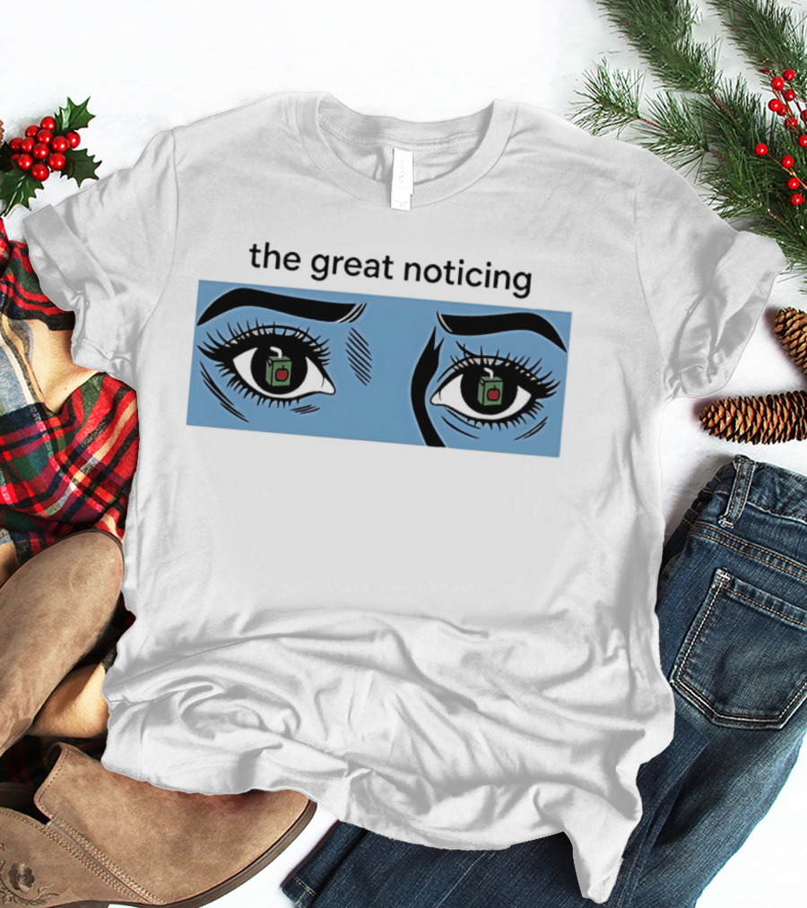 The Great Noticing Ice Blue Eyes With Apple Detail T-Shirt