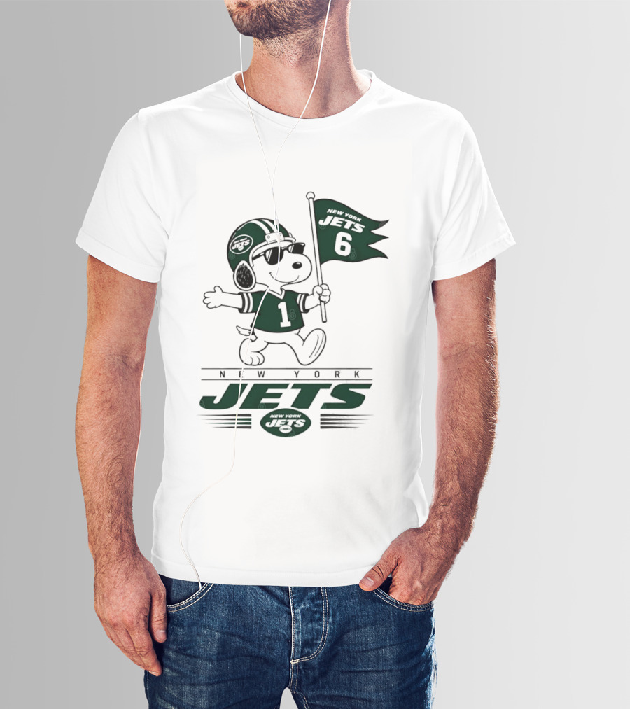 Snoopy Peanuts New York Jets Football 6 1 T-Shirt