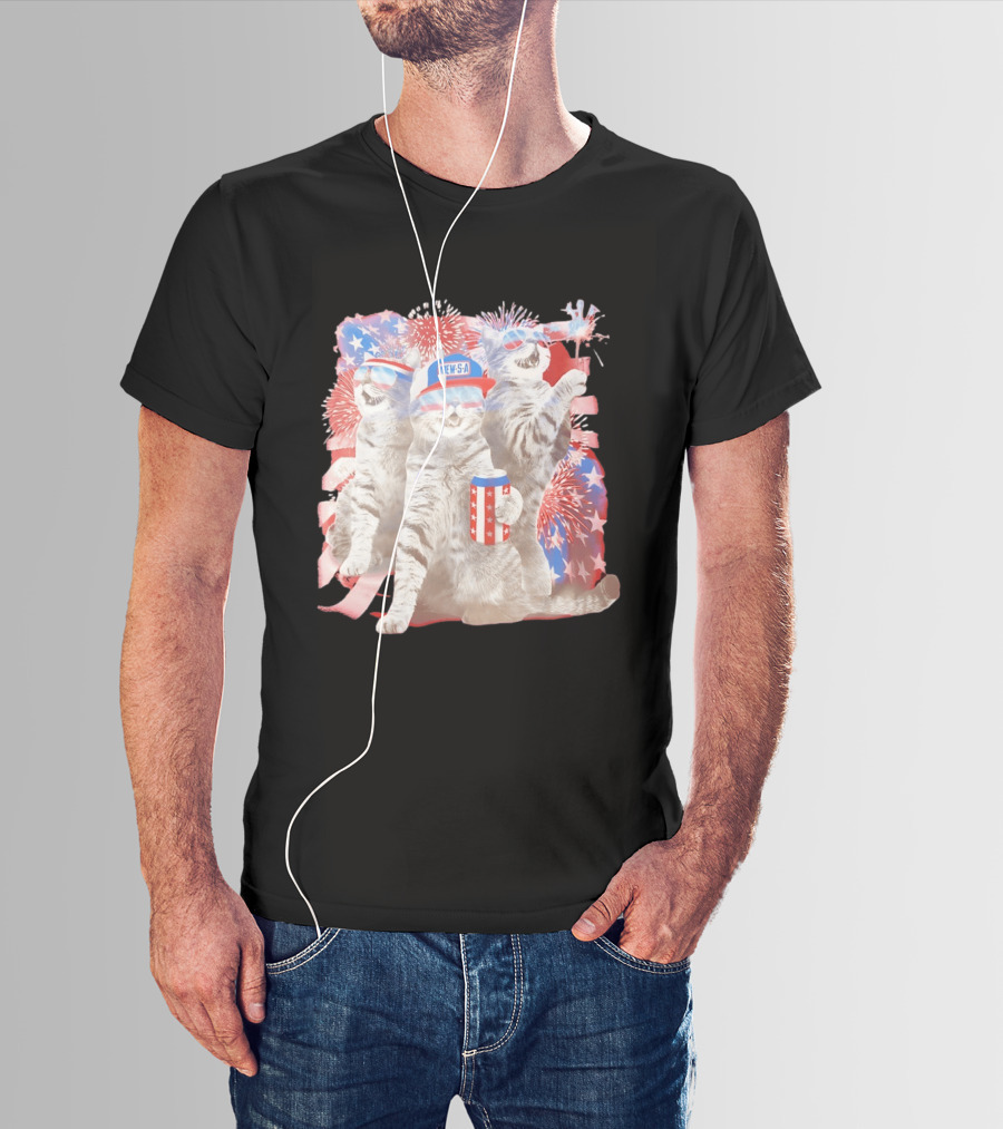 Mew's A Patriotic American Flag Cats Fireworks Party Animal Holiday USA T-Shirt