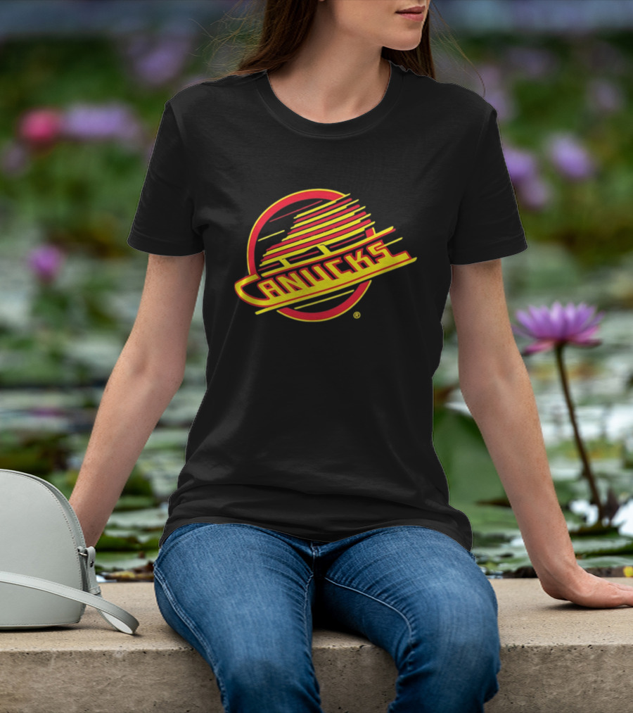 Vancouver Canucks Skate Logo NHL Hockey T-Shirt