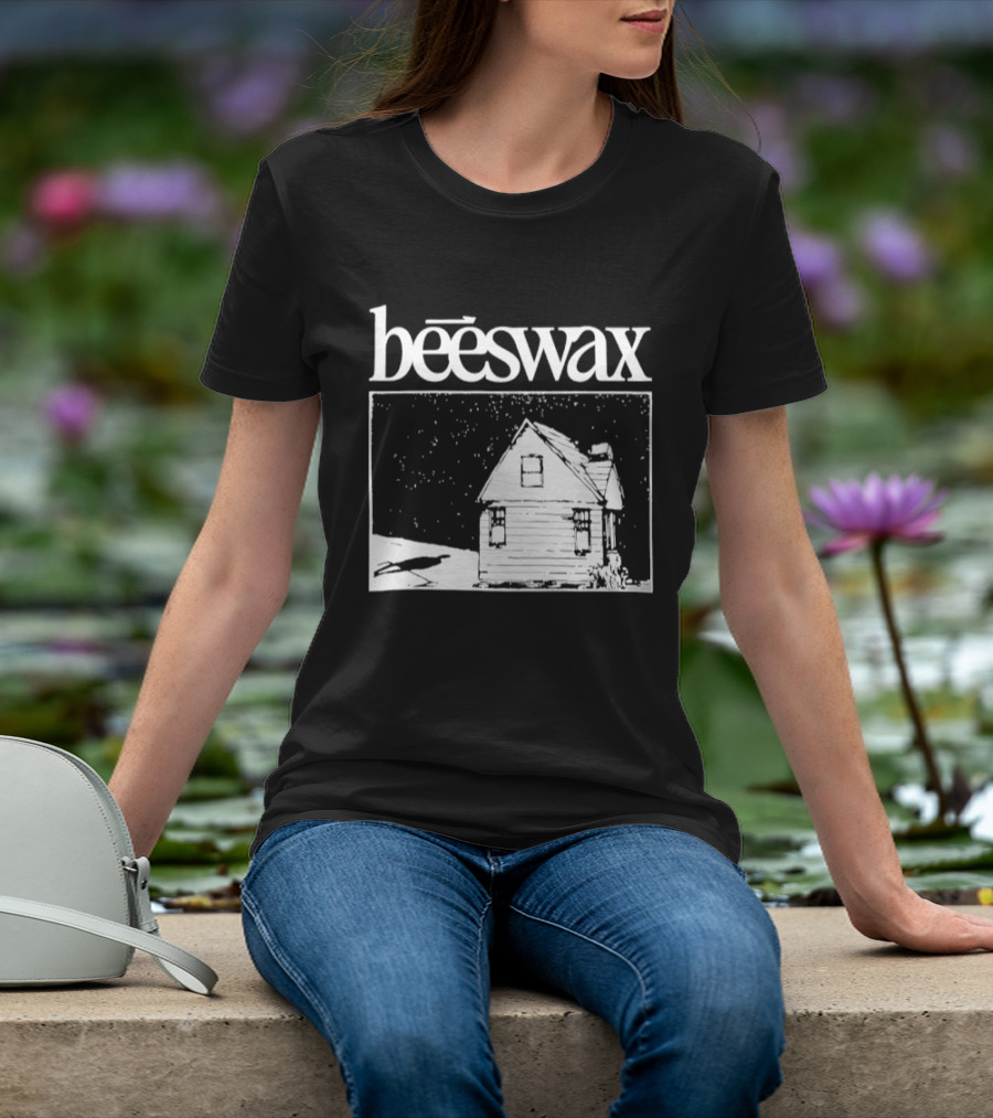 Beeswax City Of Lab Cabin Snow Scene T-Shirt