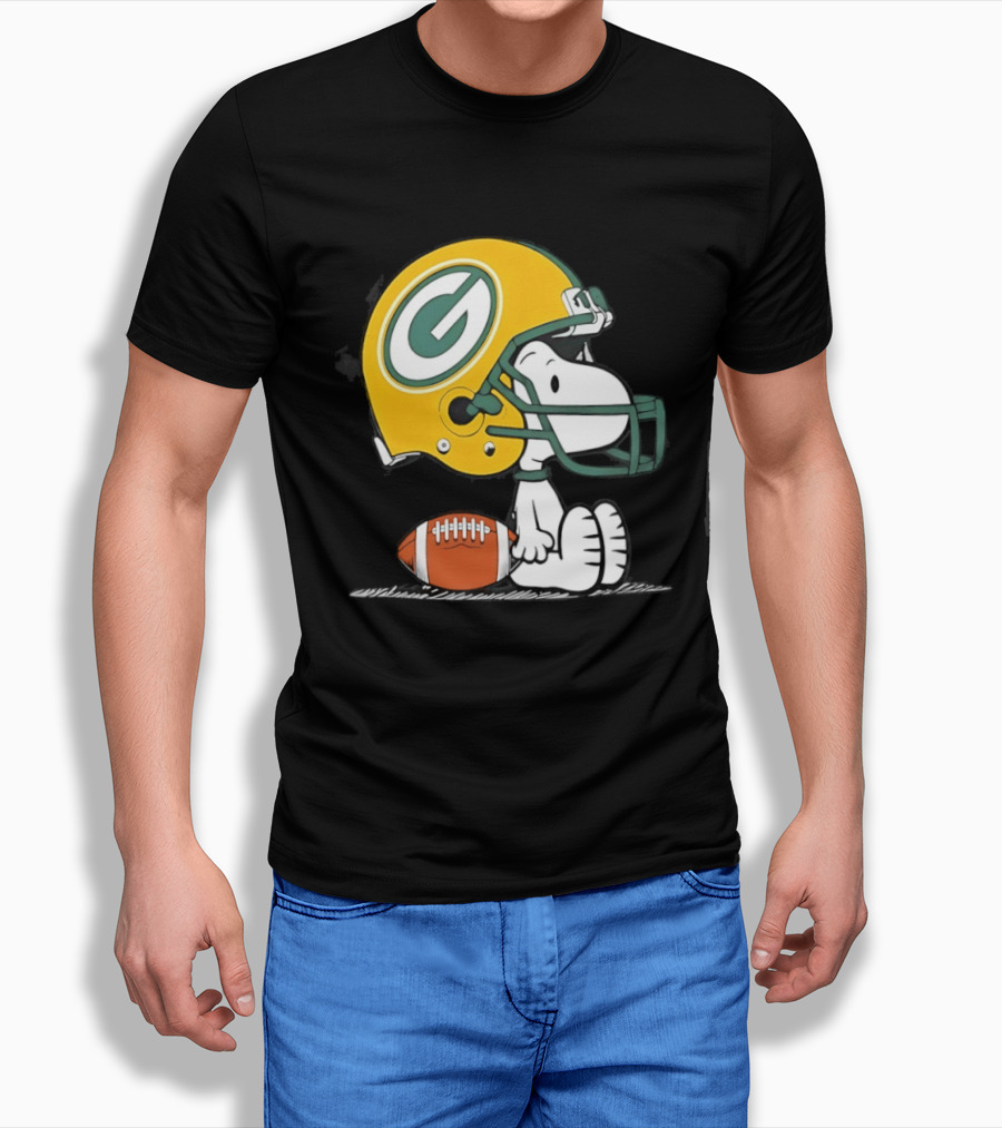 Snoopy Green Bay Packers Football Helmet Collaboration With Peanuts T-Shirt
