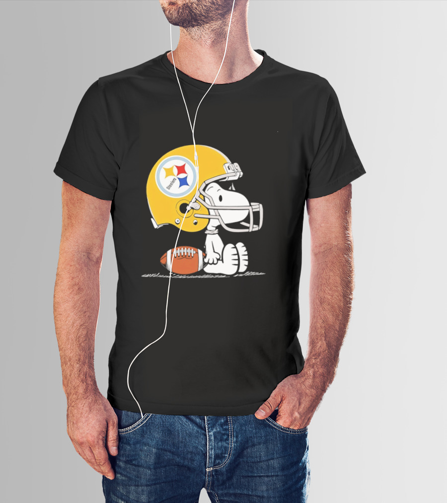 Snoopy Pittsburgh Steelers Helmet Football T-Shirt
