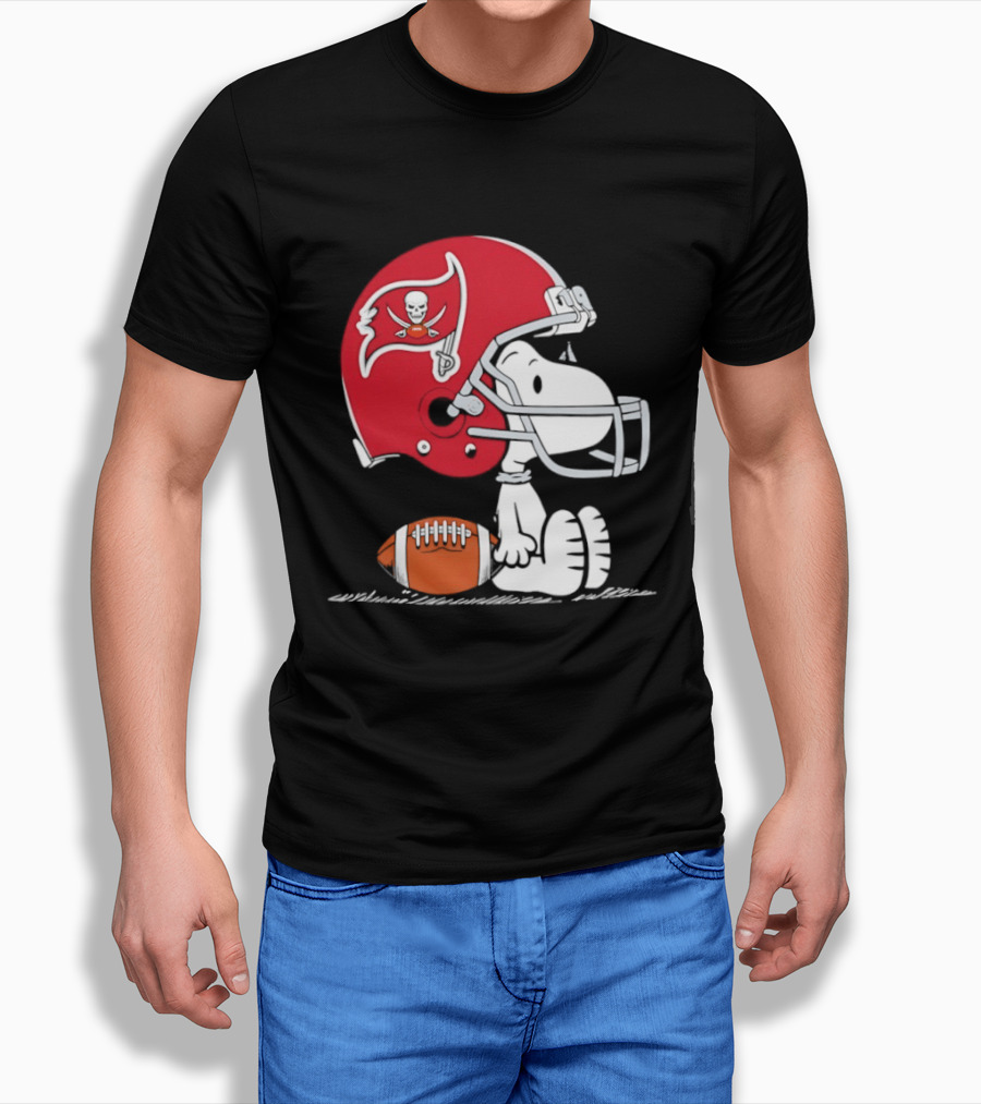 Snoopy Tampa Bay Buccaneers Football Helmet Peanuts Crossover NFL Collaboration T-Shirt
