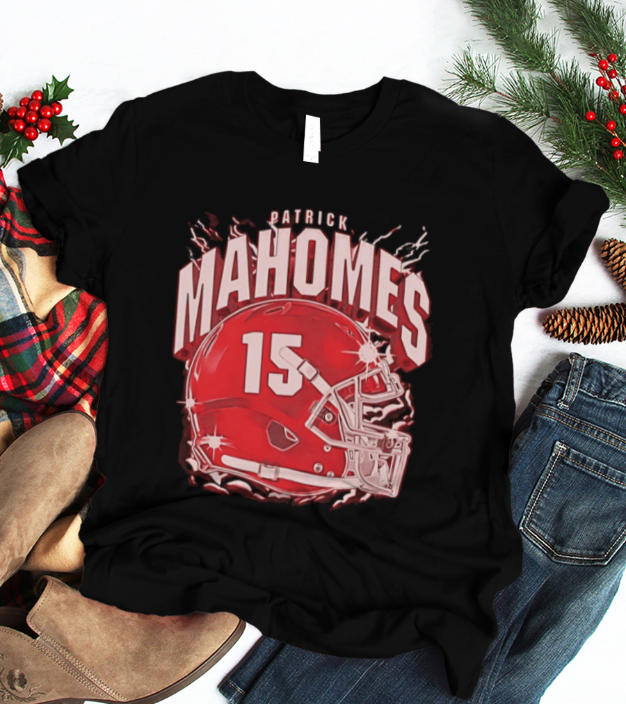 Patrick Mahomes 15 Helmet Kansas City Chiefs Explosion T-Shirt