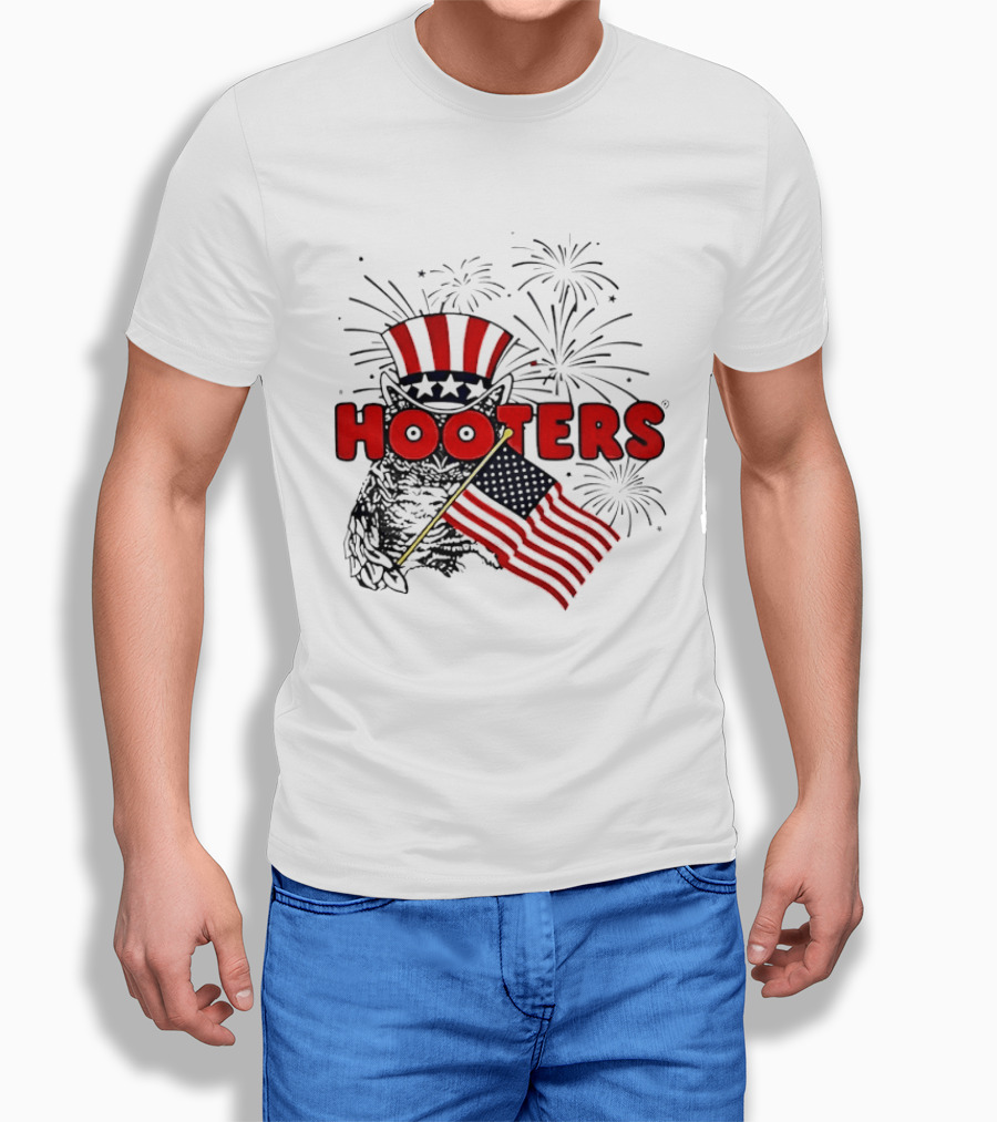 Hooters Uncle Sam Owl USA Flag Fireworks Celebration T-Shirt