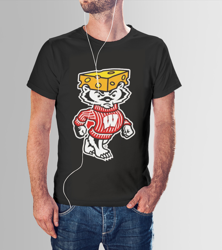 Wisconsin Badgers Bucky Cheesehead Lambeau Field 2026 T-Shirt