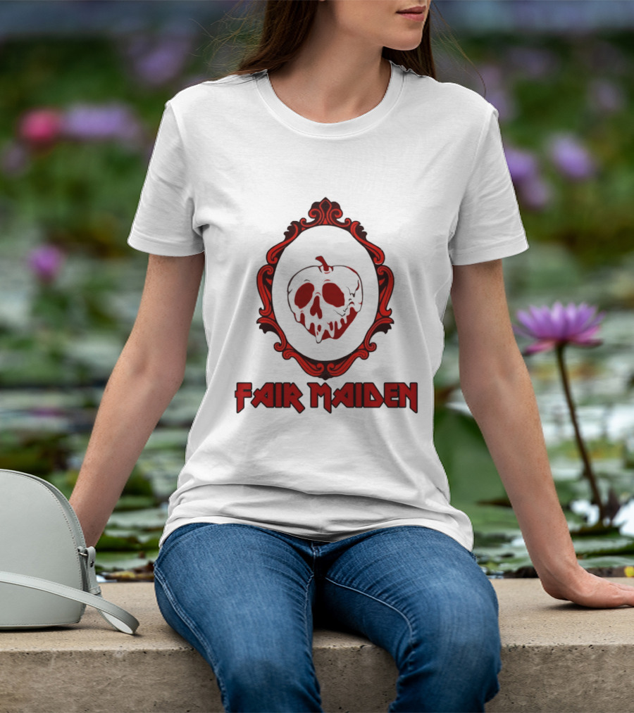 Fair Maiden Poison Apple Mirror Snow White Classic Tale T-Shirt