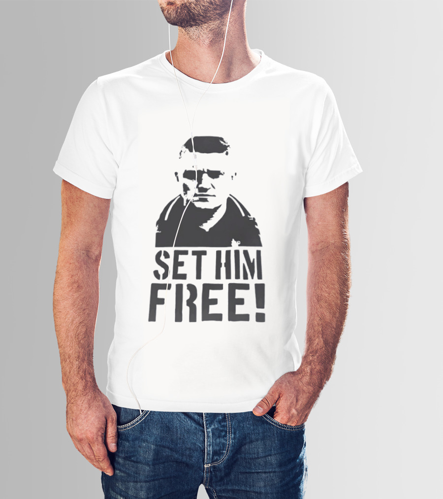 Tommy Robinson Set Him Free Activism Message T-Shirt