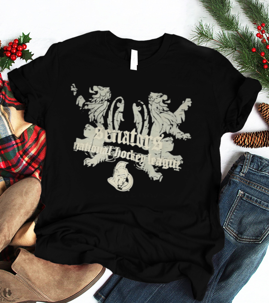Ottawa Senators National Hockey League Distressed Vintage Crest With Lions T-Shirt