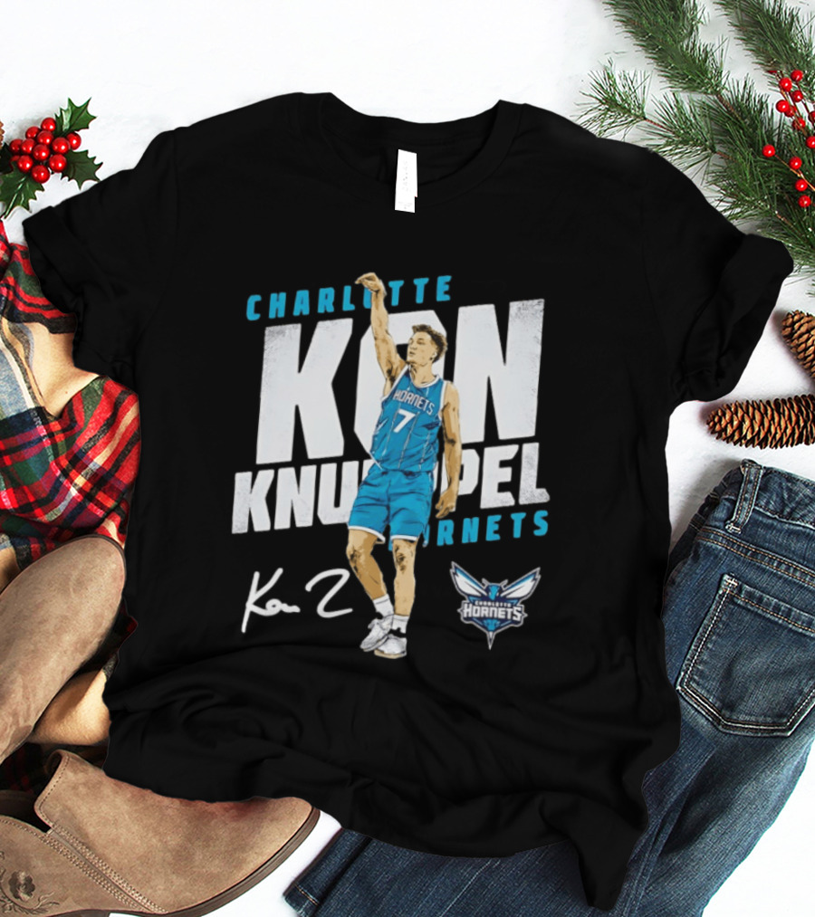 Charlotte Hornets Kon Knueppel Basketball 7 Signature T-Shirt