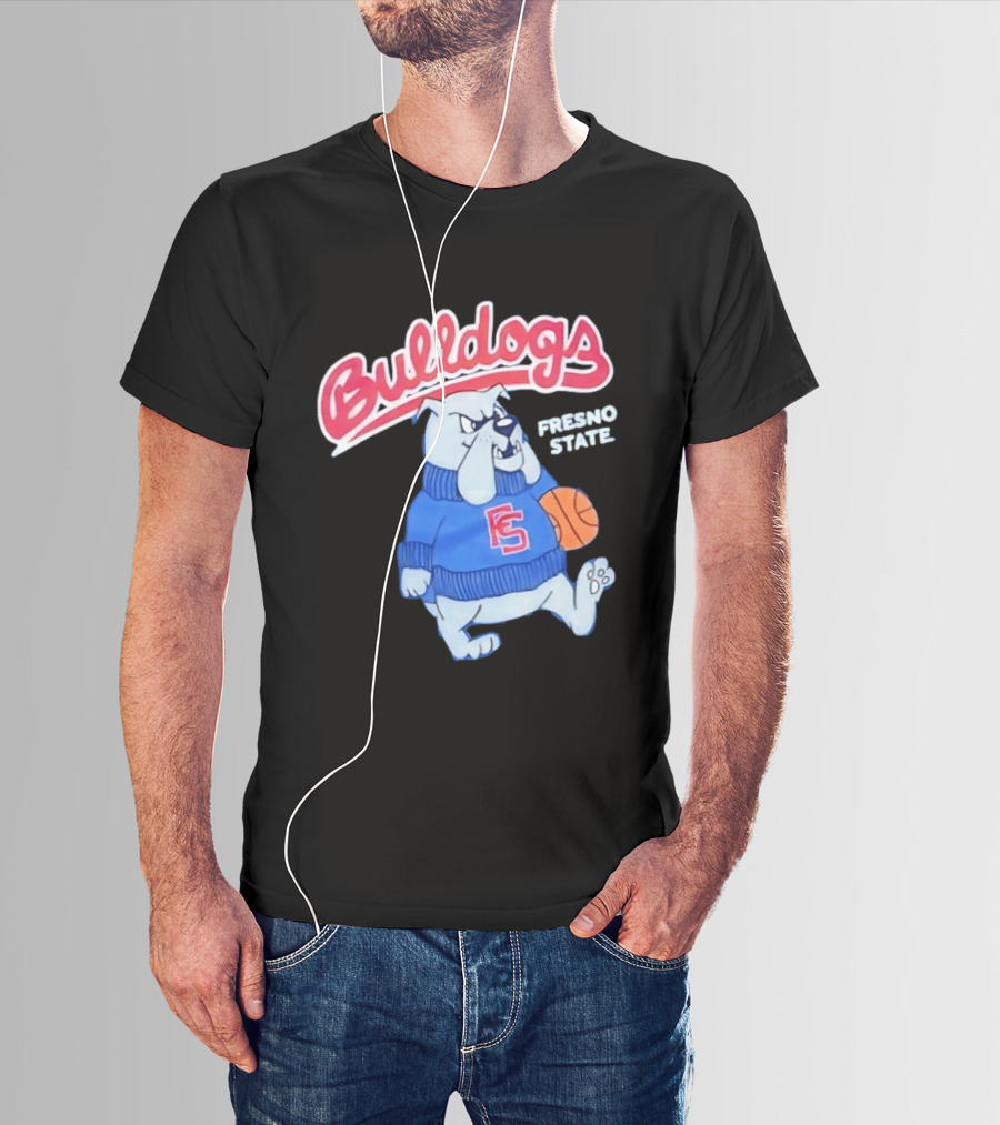 Fresno State Bulldogs Mascot With Basketball And Sweater T-Shirt
