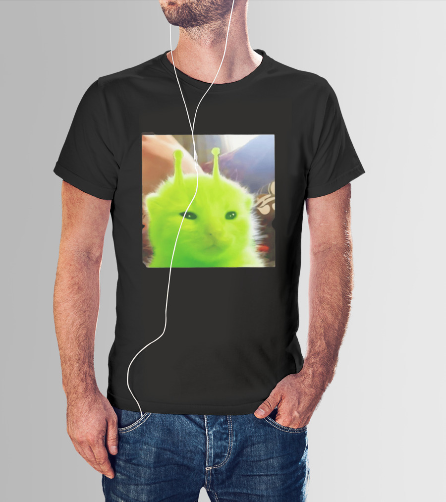 Gleep Alien Kitty Green Cat Antennae Fluffy Feline Fantasy T-Shirt