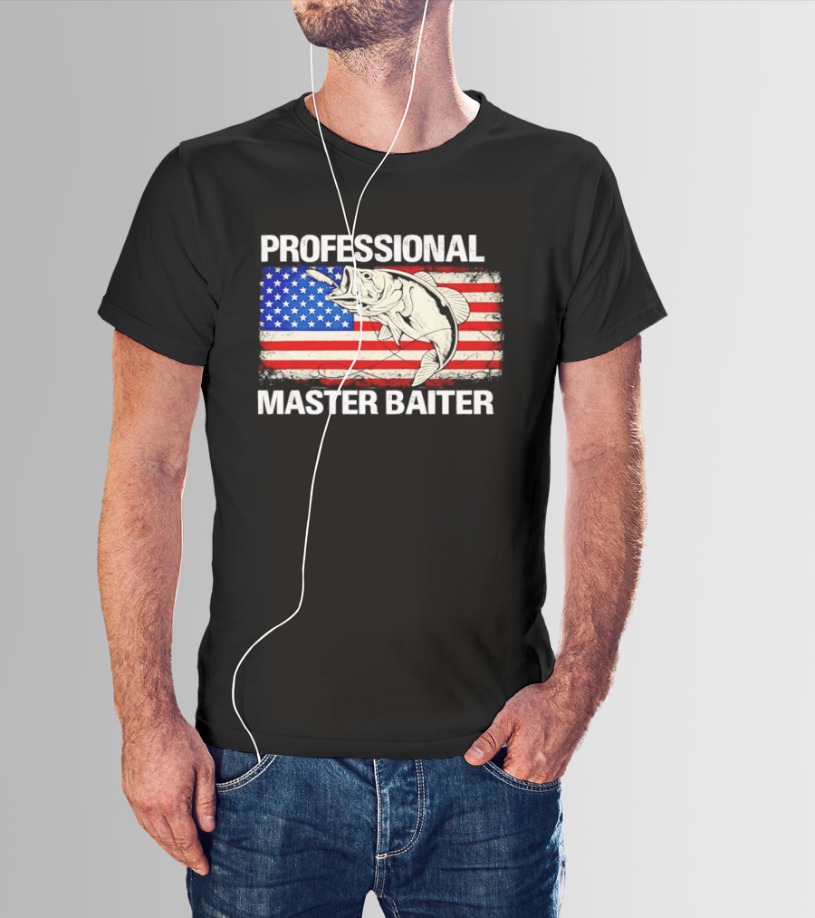 Professional Master Baiter Distressed American Flag Fishing USA Flag T-Shirt