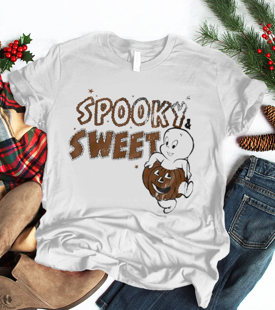 Casper The Friendly Ghost Spooky & Sweet Halloween Pumpkin Fun T-Shirt