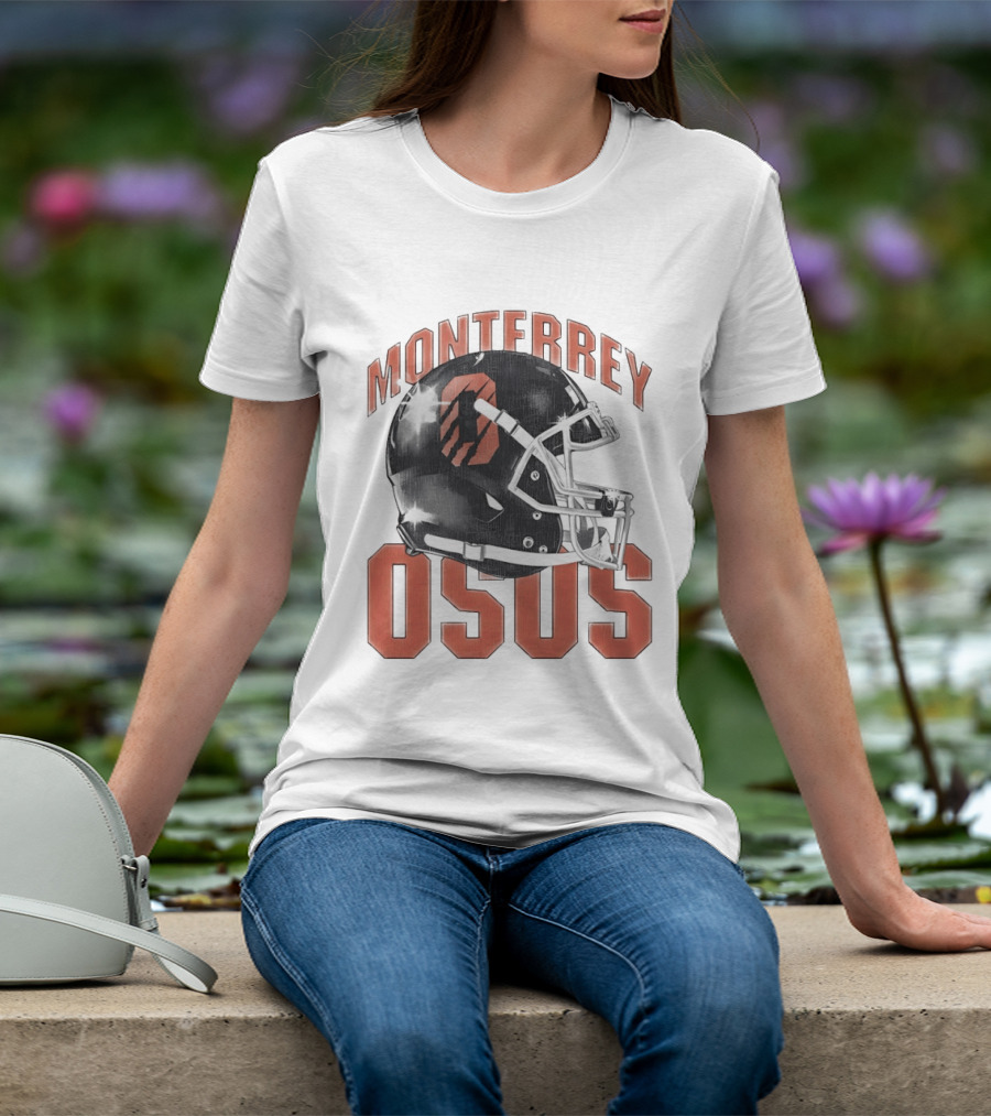 Monterrey Osos Football Helmet Monterrey Osos T-Shirt