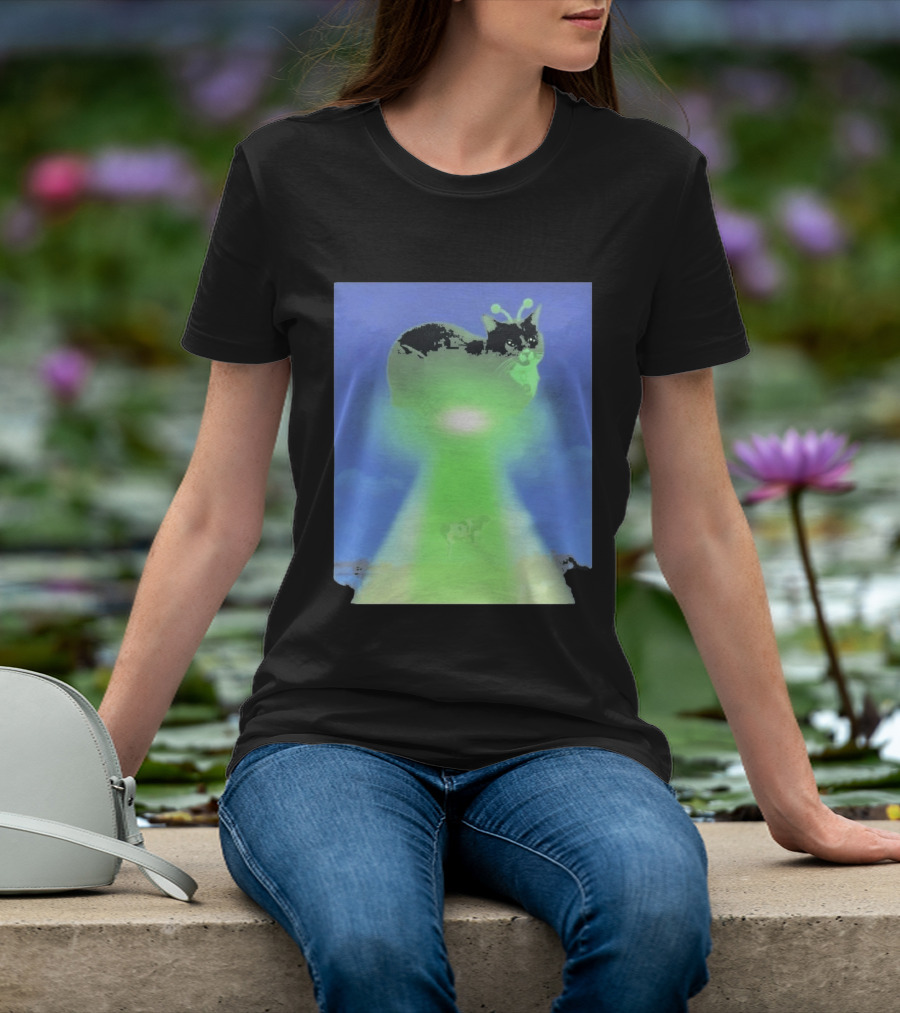 Alien Kitty UFO Beaming Cat Abduction With Tractor Beam And Cow T-Shirt