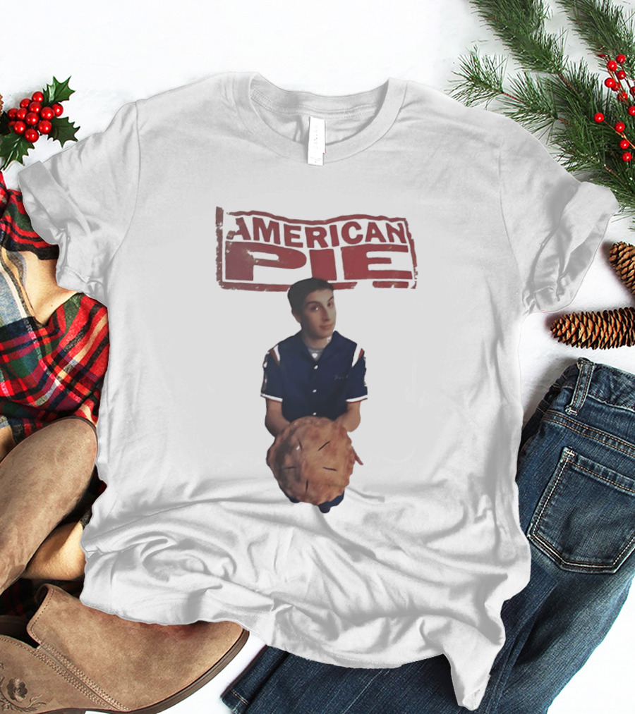 Jason Biggs As Jim Levenstein Holding Pie American Pie Movie T-Shirt