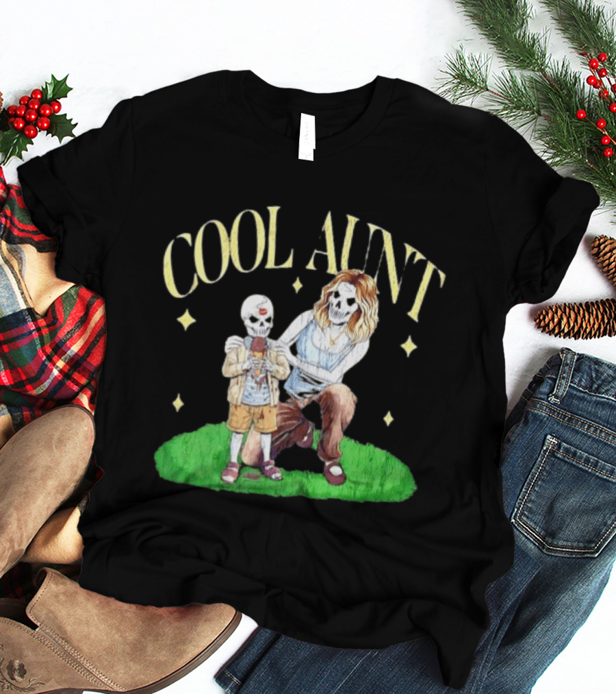 Cool Aunt Skeleton Family Halloween Fun T-Shirt