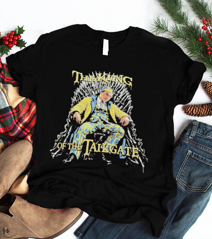 Jerry Lawler The King Of The Tailgate Throne Outfit T-Shirt