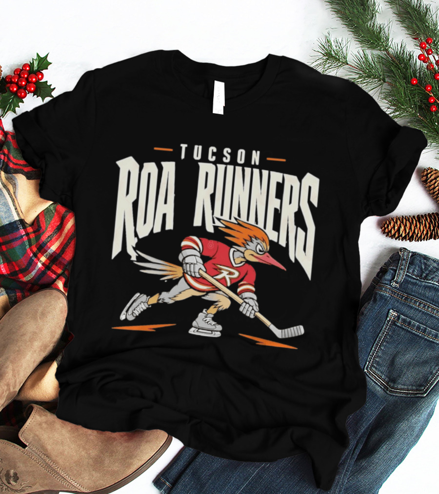 Tucson Roadrunners Hockey Player Roa Runners Skating Action T-Shirt
