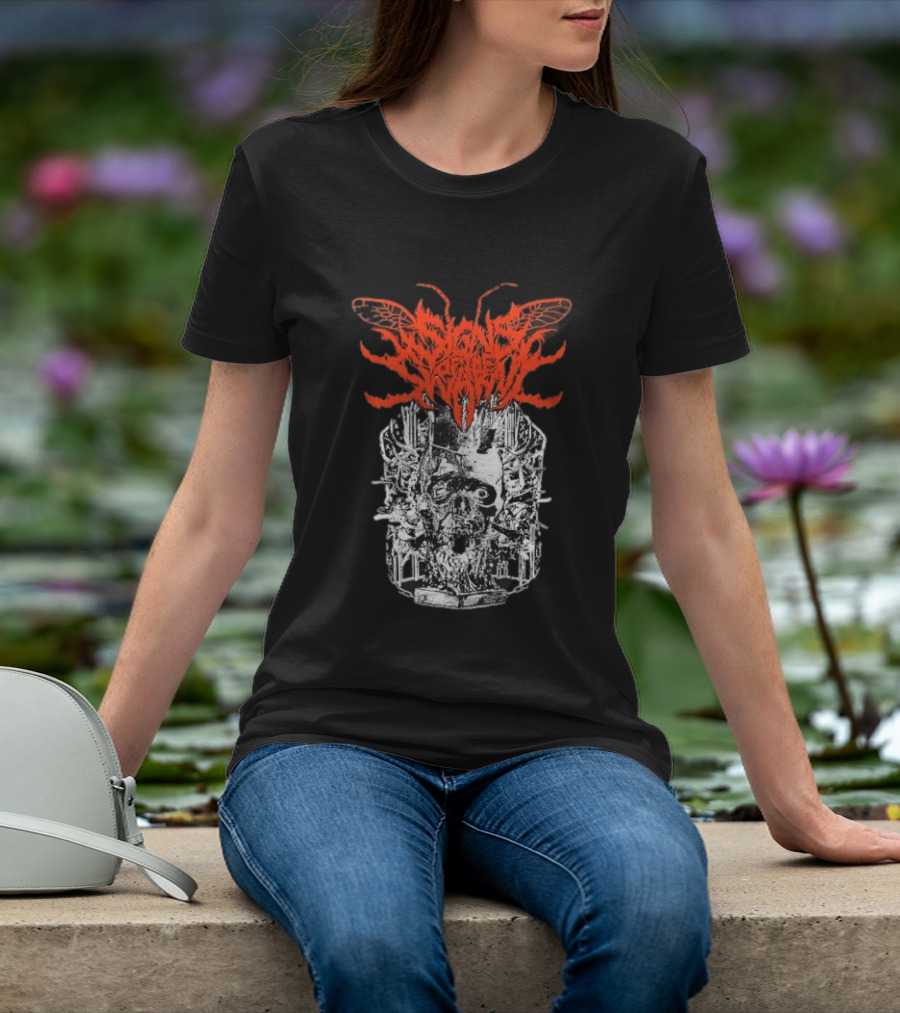 Signs Of The Swarm Skull Deathcore Metal Album Cover T-Shirt
