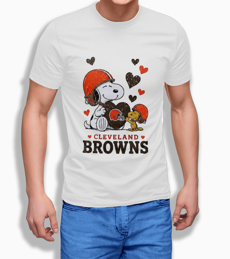 Cleveland Browns Peanuts Snoopy Woodstock Heart Helmets Love T-Shirt
