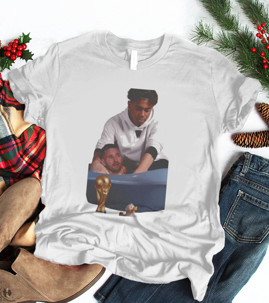 Messi Crying Bath Tub Trophy Football T-Shirt