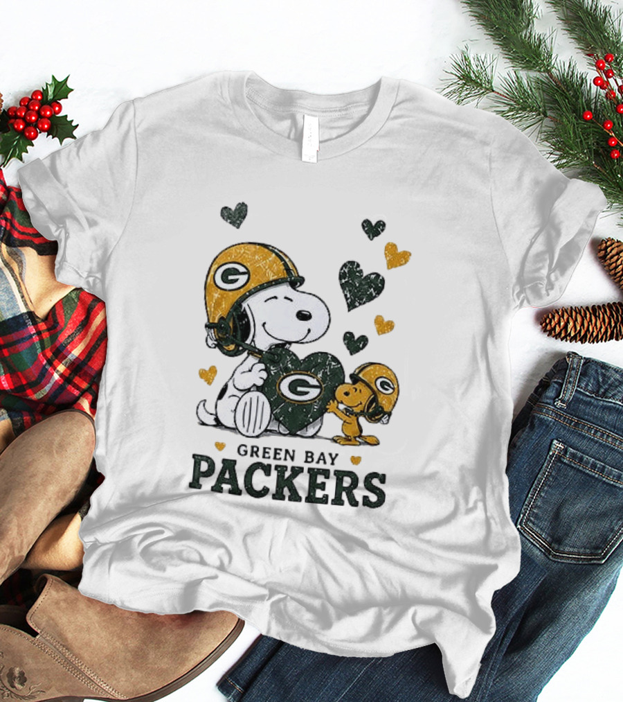 Green Bay Packers Snoopy Love Laughter Peanuts Hearts T-Shirt