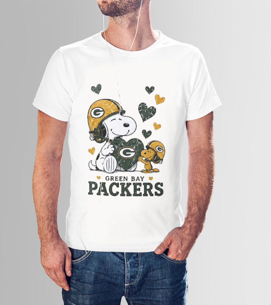 Green Bay Packers Snoopy Love Laughter Peanuts Hearts T-Shirt