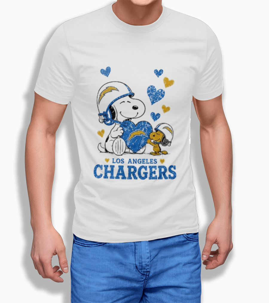 Los Angeles Chargers Peanuts Snoopy Love Laughter T-Shirt