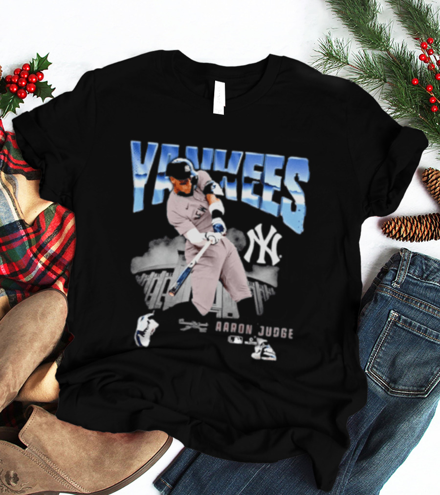 Aaron Judge Yankees New York MLB Player Yankees Stadium Scene T-Shirt
