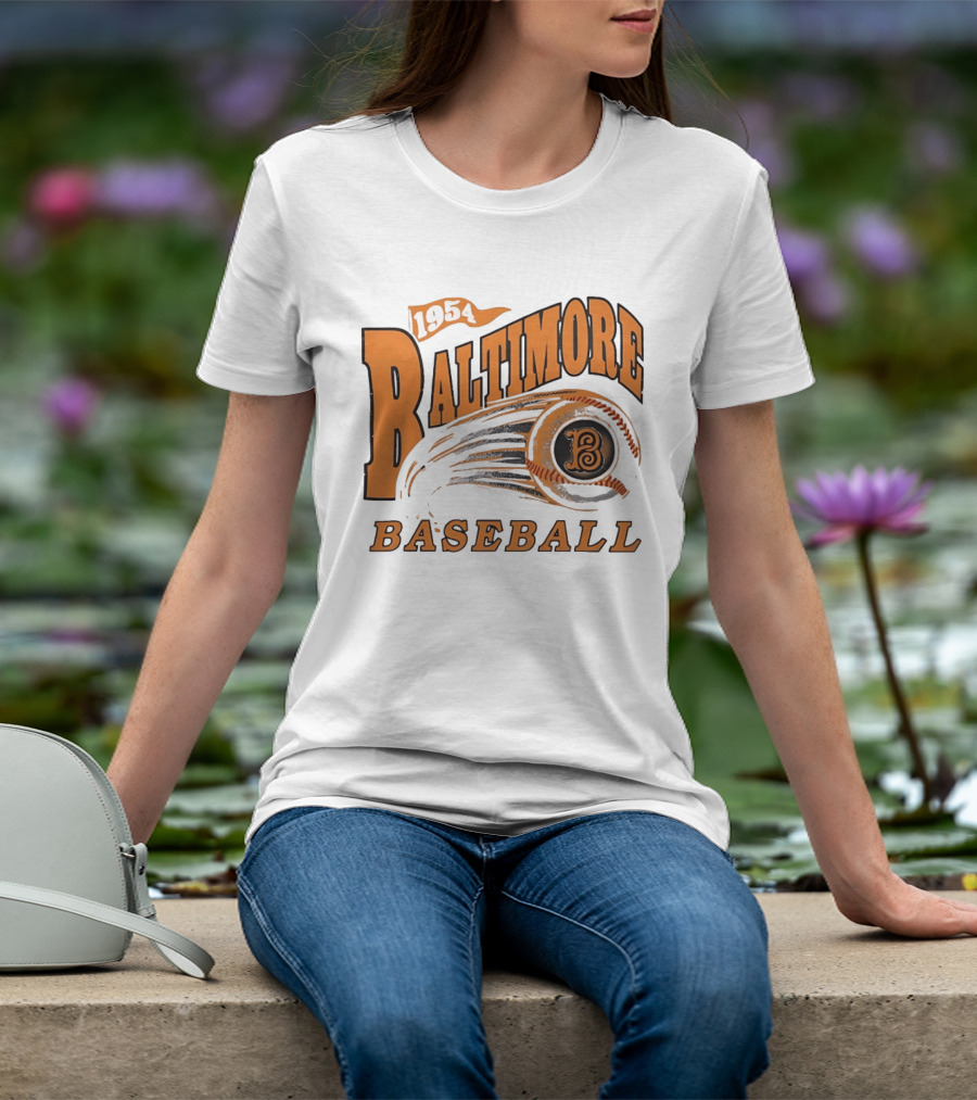 1954 Baltimore Baseball B Classic MLB Style Vintage Look T-Shirt