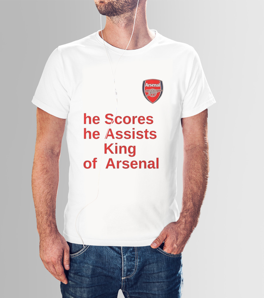 B﻿ukayo Saka He Scores He Assists King Of Arsenal T-Shirt
