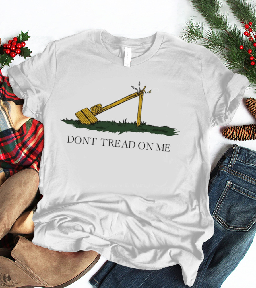 Don't Tread On Me Gadsden Flag Fallen Camera T-Shirt
