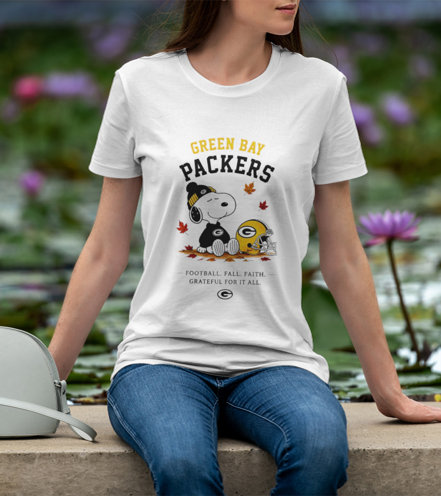 Green Bay Packers Snoopy Football Fall Faith Grateful For It All T-Shirt
