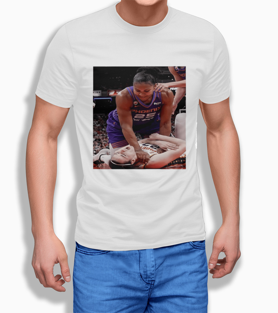 Brittney Griner Phoenix Mercury Caitlin Clark Indiana Fever NBA WNBA Crossover Moment T-Shirt