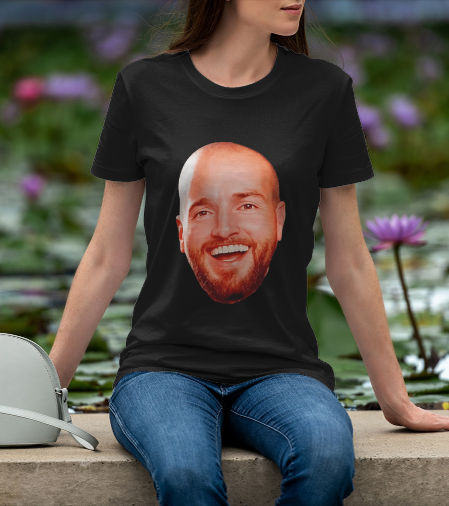 The Smiling Man Happy Face Bold Expression T-Shirt