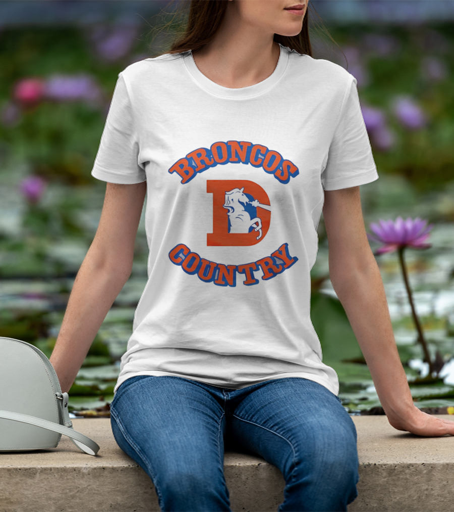 Broncos Country D Letter Horseshoe T-Shirt